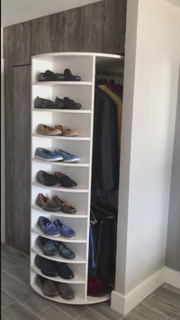 Reach in (Spinning Closet)
